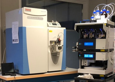 High resolution nanoLC-MS-MS